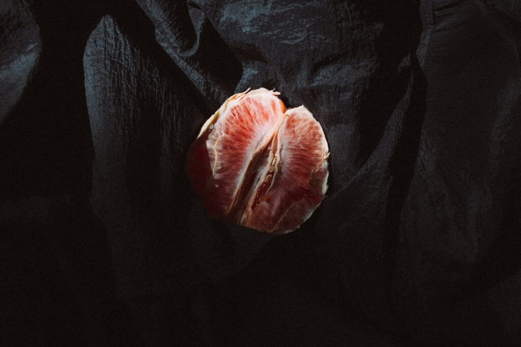 charles 782447 unsplash